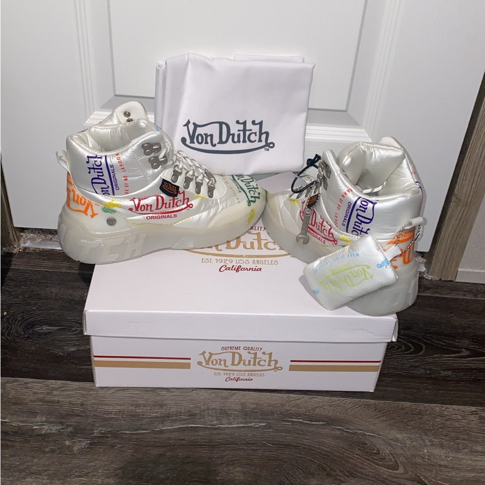 Von Dutch sneakers
